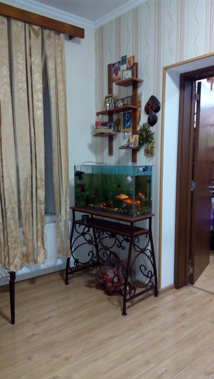 גורי California Guest House מראה חיצוני תמונה