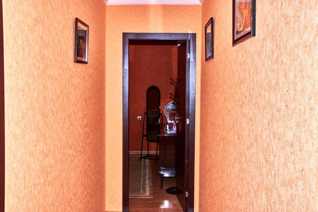 גורי California Guest House מראה חיצוני תמונה