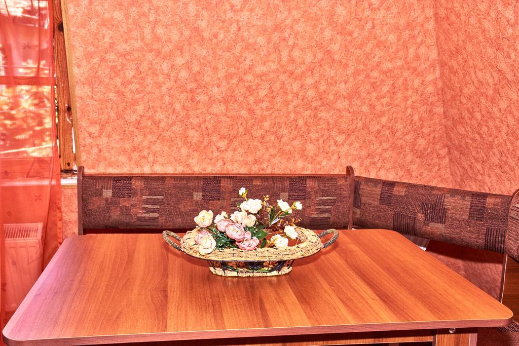 גורי California Guest House מראה חיצוני תמונה